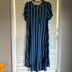 NWT Lularoe Carly Dress